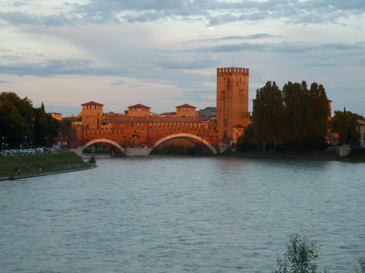Casa Archi - Vista Sul Fiume Daire Verona Dış mekan fotoğraf